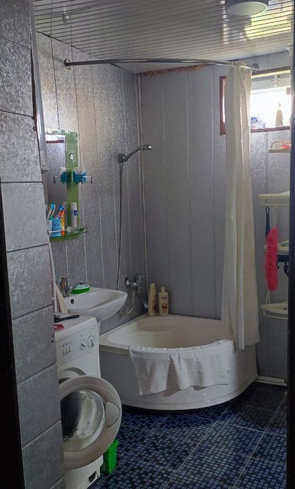 Продадим  или обменяем дачу 6 соток на квартиру в Ташкенте .