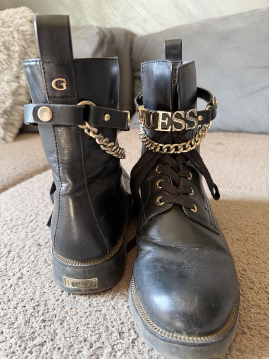 Guess-дамски боти
