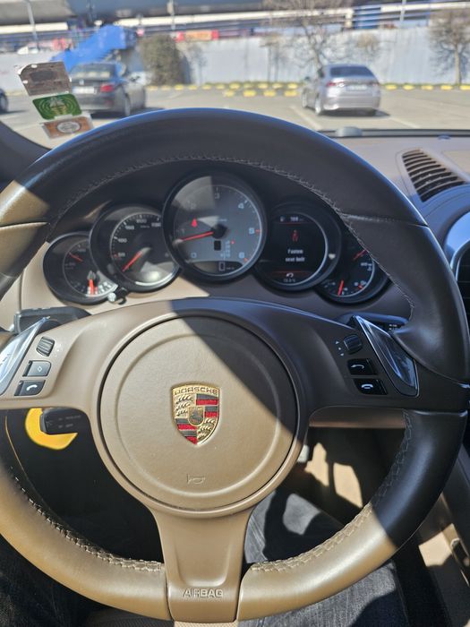 Vand Porsche Cayenne