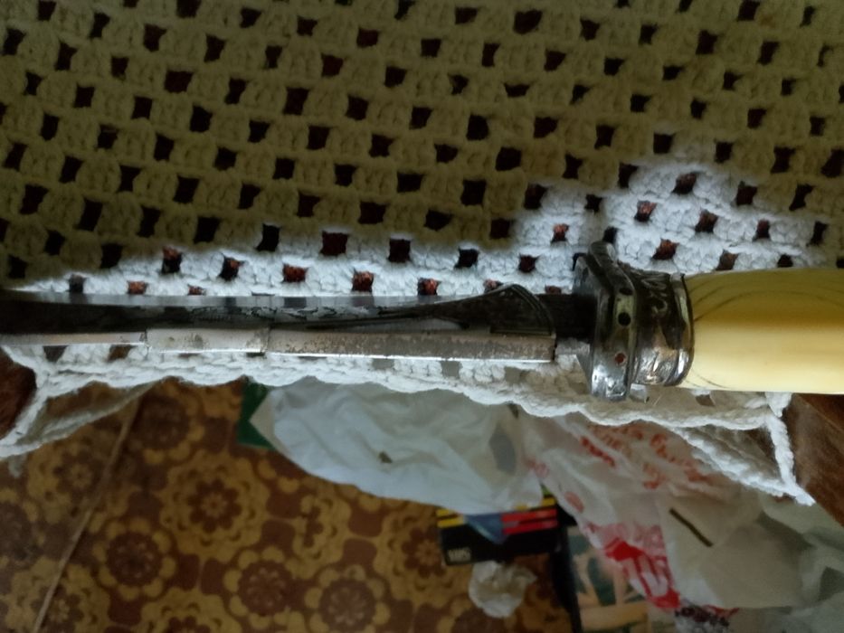 Голям колекционерски нож