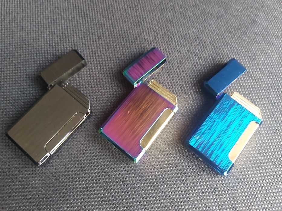 Луксозна газова запалка POLION в подаръчна кутия,три цвята