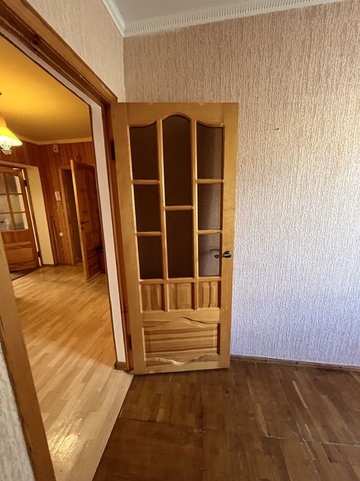 Срочно продам двери