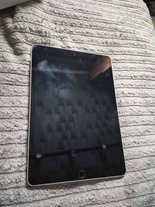 iPad 9 64гб, б/у