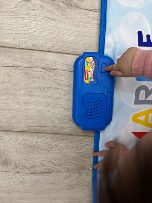 Музыкальный коврик для детей