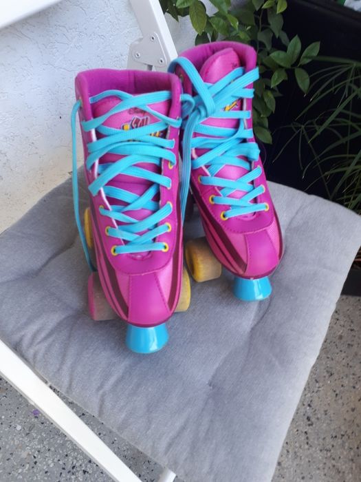 Кънки Сой Луна