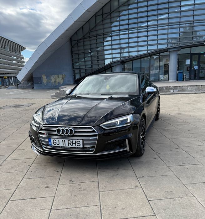 Vand Audi S5 coupe, negru