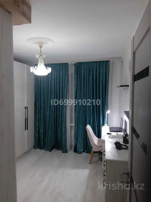 Продам трехкомнатную квартиру