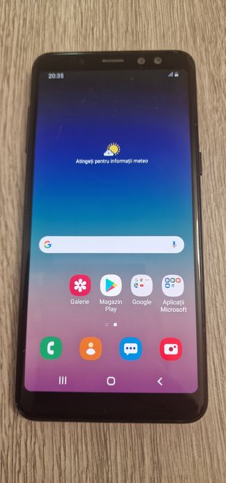 Telefon Samsung A8