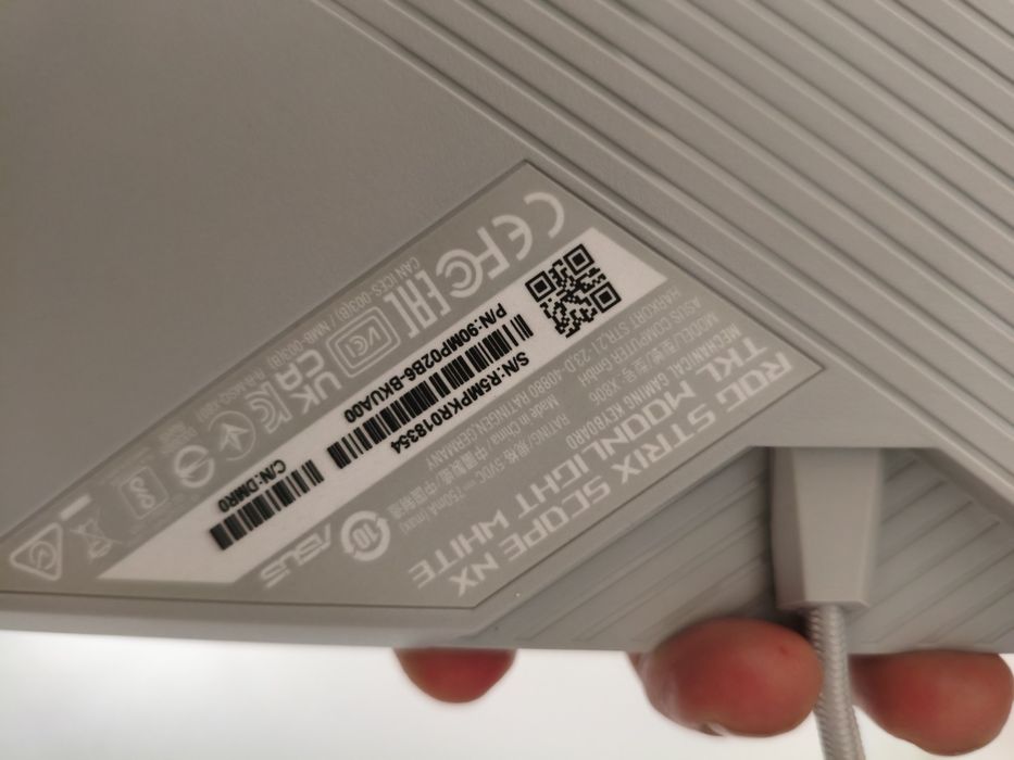 Asus rog Клава мышь белый и Logitech mx 3s+ dark project k