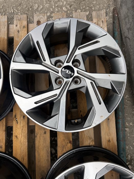 Алуминиеви джанти Kia Stonic 6.5" x 17" 4x100 ET49 52910-H8700 ном 500