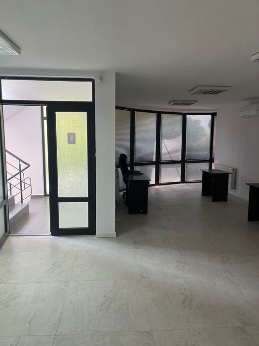 Inchirie spatiu comercial