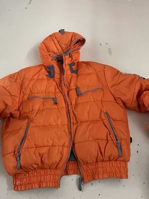 скиорско яке запазено