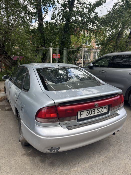 Срочно продам мазду кронос