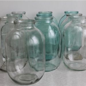 Продаю банки 1-2 литровые