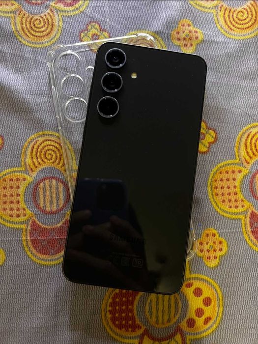 Samsung S24FE обмен