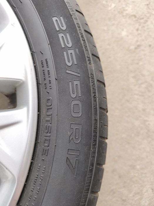 Продавам 5x108  джанти 17 цола  с летни гуми  за Ford