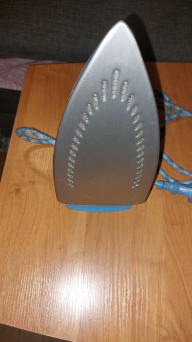 Утюг паровой Braun