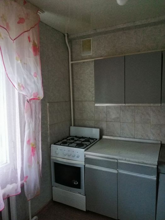 Карбышева 15, 1 комн с мебелью