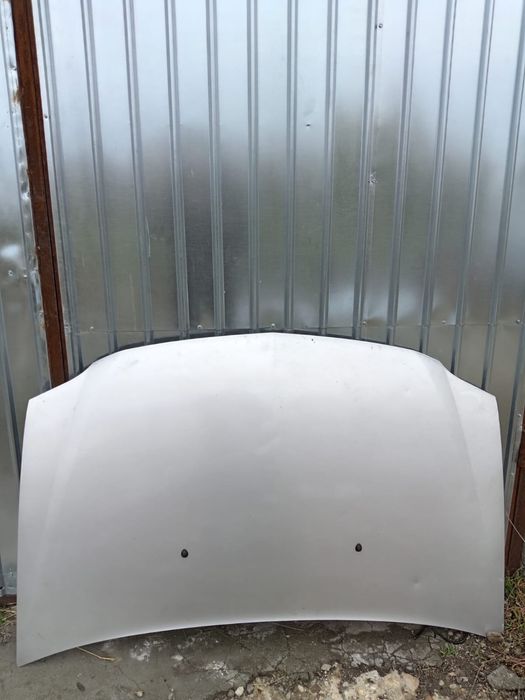 Capota motor Dacia Logan 1