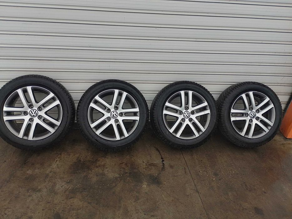Алуминиеви джанти  със зимни гуми WV 5х112.16 цола.