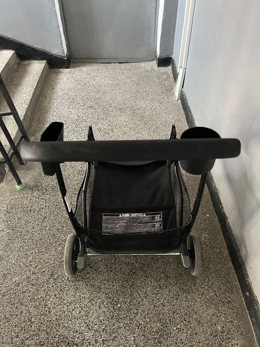 Бебешко столче за кола от изписване до 1г и количка Graco snugride 30