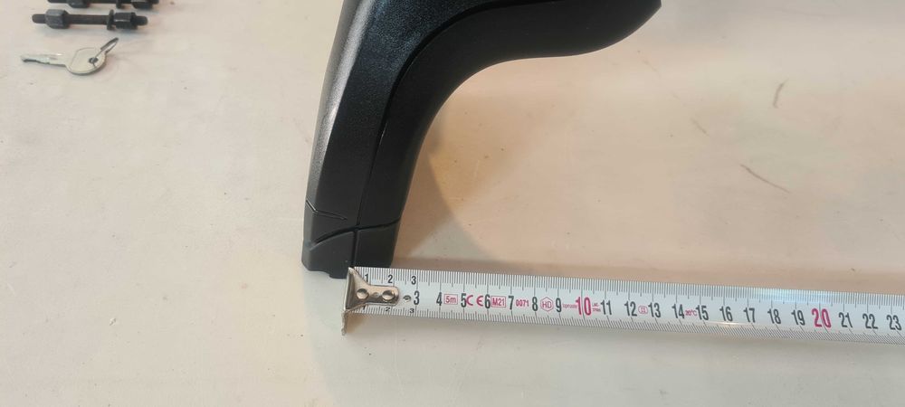 Мазда 2-греди-багажник -thule хонда сивик