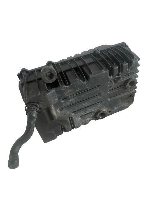 Capac Carcasa Filtru De Aer Volkswagen Passat 3G2 2014 - > 3Q0129601D
