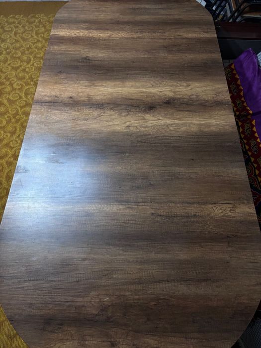 Кухонный стол,для болшьой семи