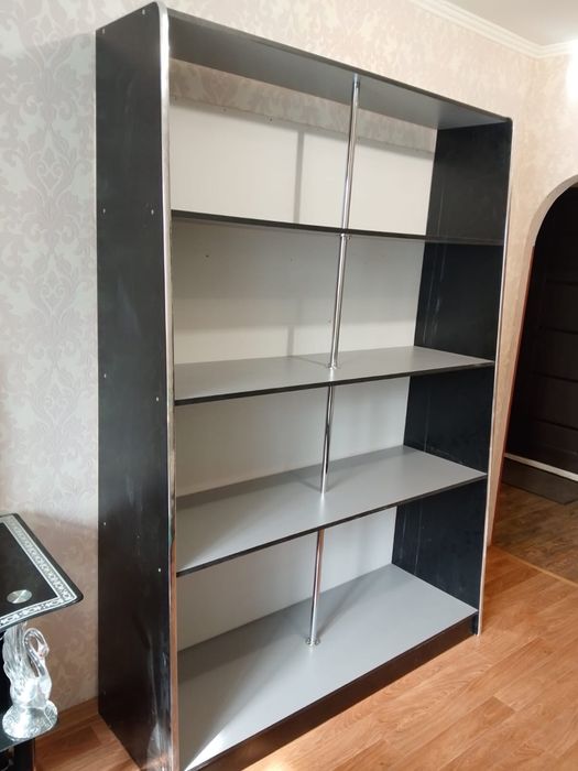 Продам большой шкаф б/у