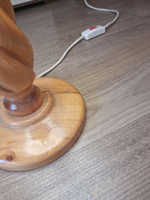 Ретро Дървена Винтидж лампа. 20 евро.