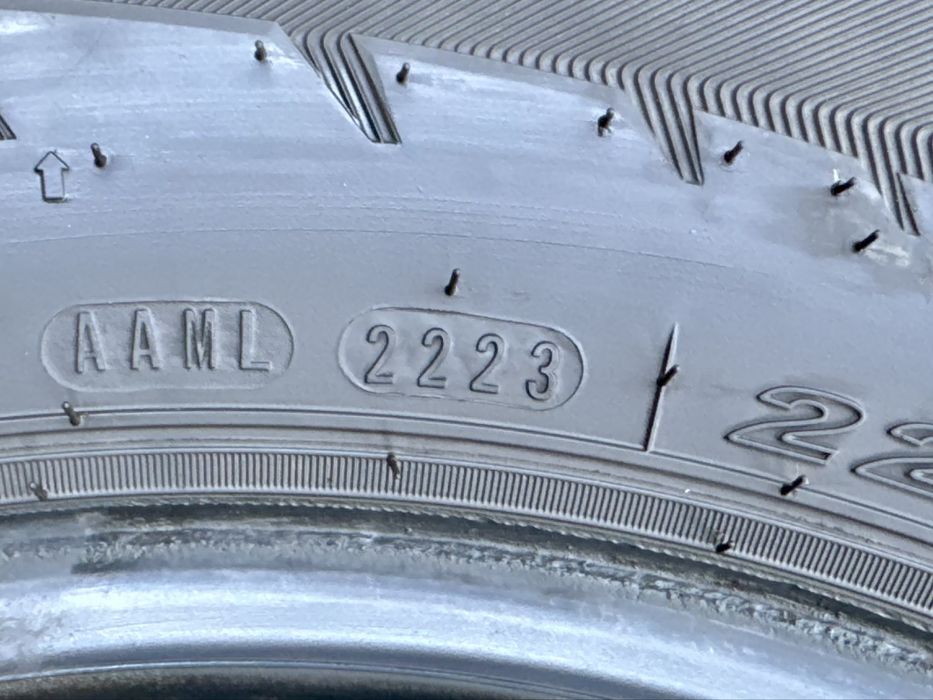 1бр.ЗИМНА ГУМА Nexen 225/65/15C DOT2223 за бус/пикап