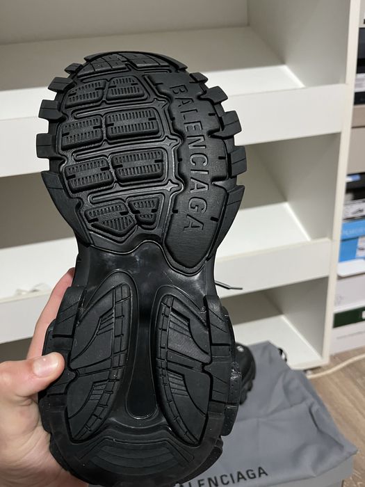 Vând Balenciaga Track full black noi