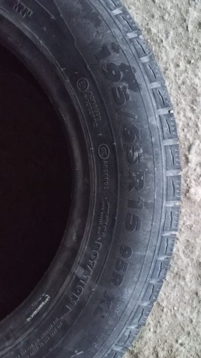 Продам летние резины 40к