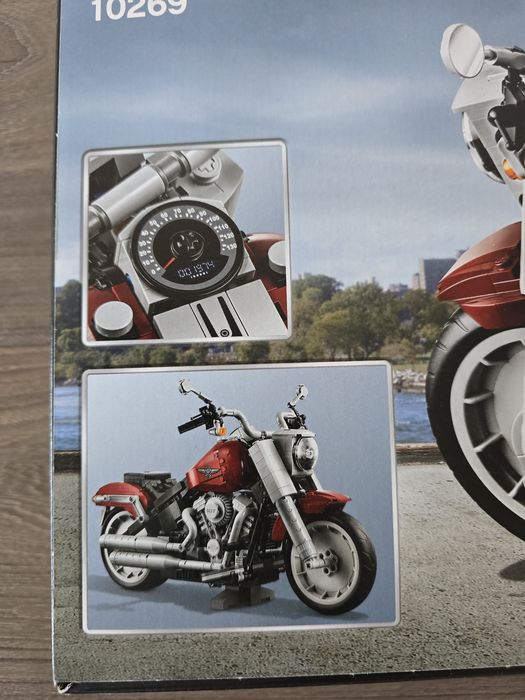 Lego Creator Expert Harley Davidsob Fat boy 10269 Лего мотор Харлей