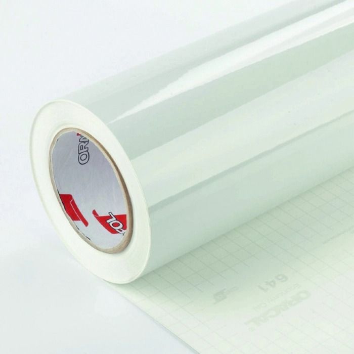 Folie auto ORACAL 641 ALB LUCIOS 1.26 x 1m. ( pret/metru liniar )