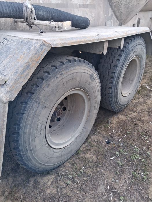 Цементовоз в отличном состоянии