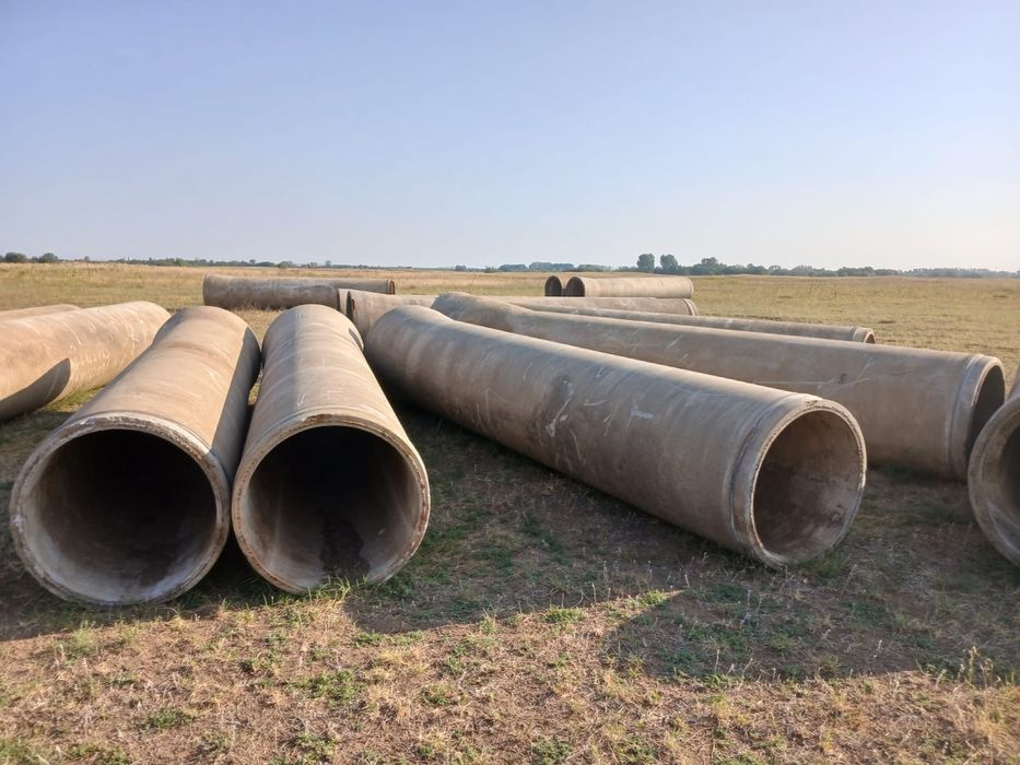 Tuburi de beton subtraversări sistem de canalizare