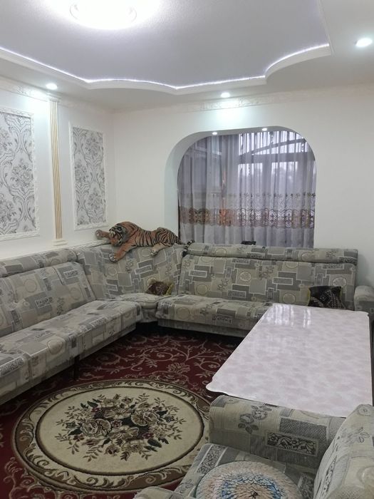 Продаётся 2-х комнатная квартира с мебелью, техникой и гаражом!