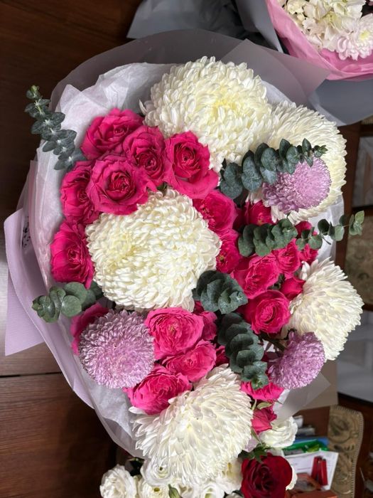 Продам цветы дешова и раксошна