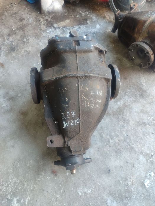 Редуктор Мерседес W210