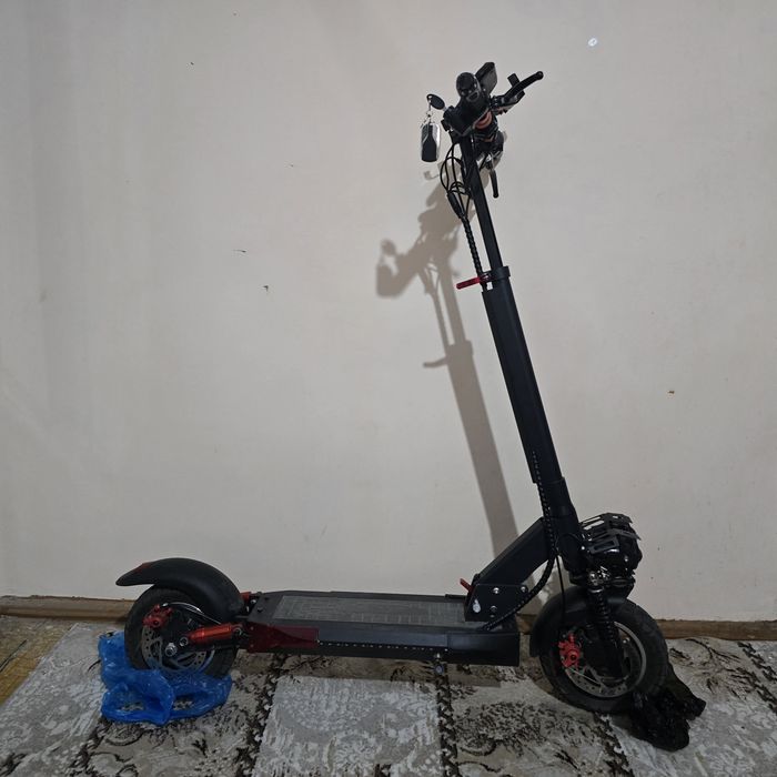 elektronniy samokat kugoo m4 pro