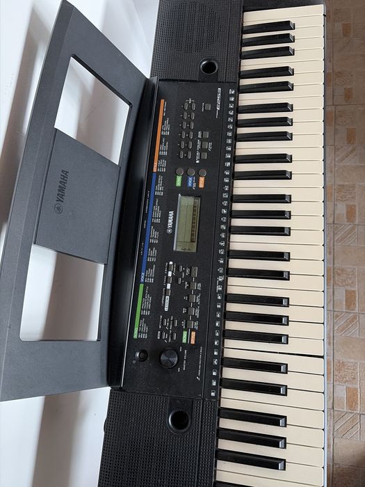 Синтезатор Yamaha
