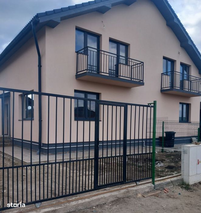 Casă tip duplex modernă în Sângeorgiu , confort, spațiu și eleganță