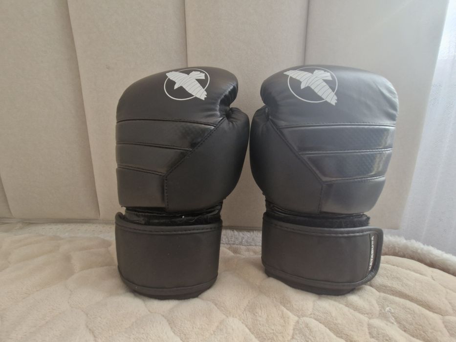 Срочно продам спортивные перчатки!