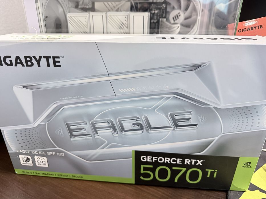Nvidia RTX 5070ti gigabyte ice sff