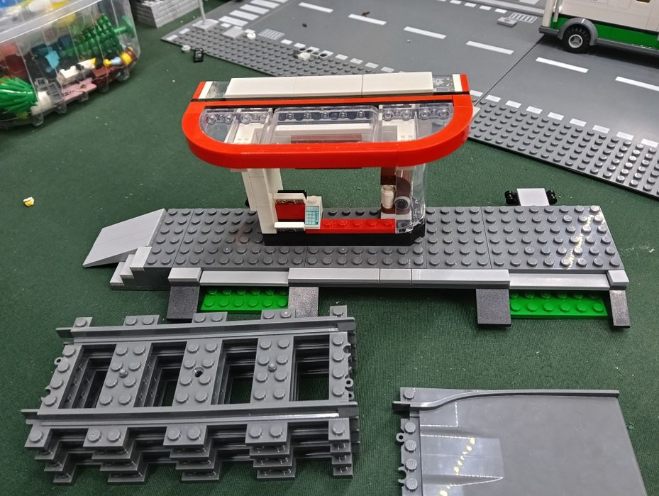Lego  Trenul Hogwarts Express