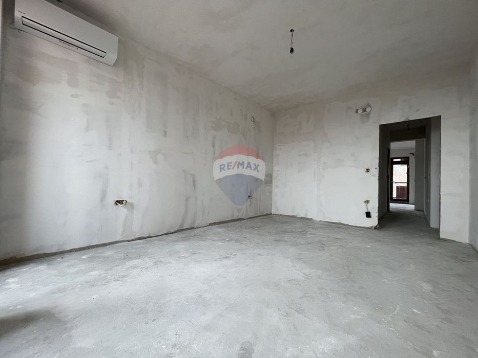 Продава се Тристаен апартамент в Балчик - 214 кв.м за 727 €/кв.м - Снимка #11