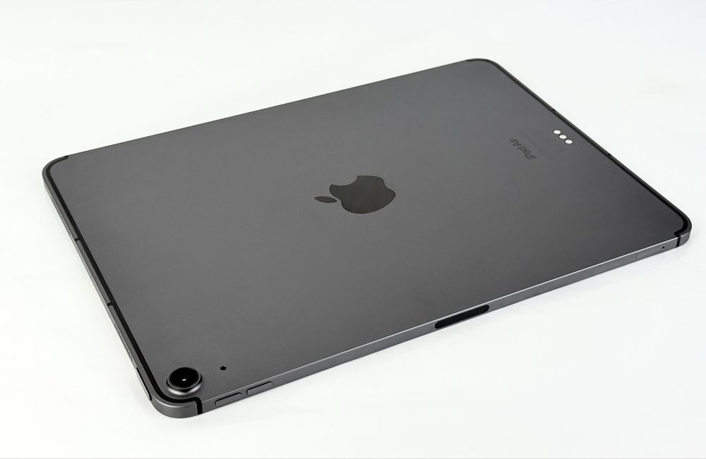 Apple iPad Air 5 256GB WiFi + Cellular Space Gray Перфектен! Гаранция!