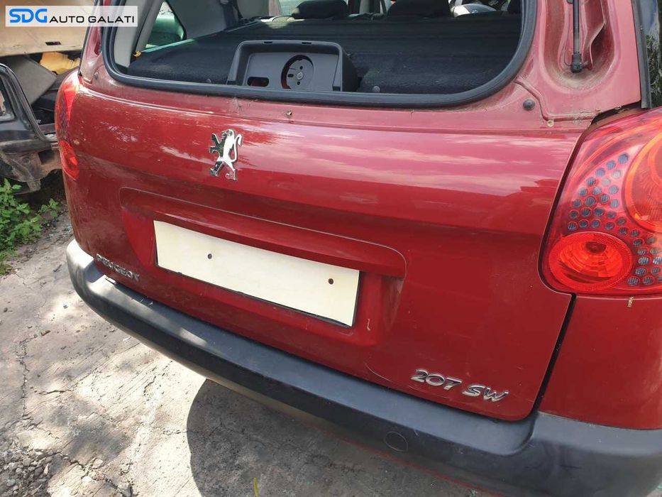 Haion Hayon Portbagaj FARA Luneta Geam Sticla Peugeot 207 SW Break Combi 2007 - 2013 Culoare Rosu KJC (Prezinta Fisura si Zgarieturi in Partea Inferioara) [Q5785]