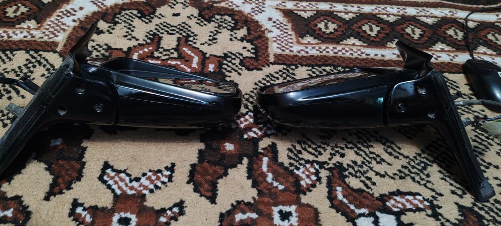 Зеркала, на Субару легаси.